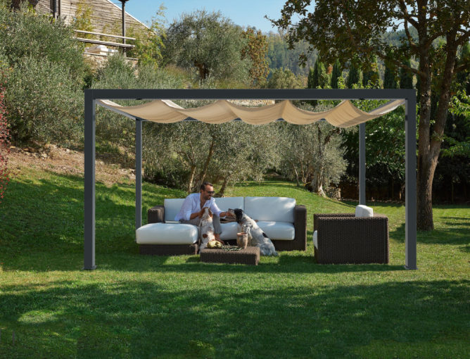 Pergola Sunlight