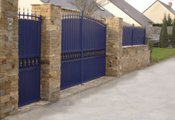 Portail bleu