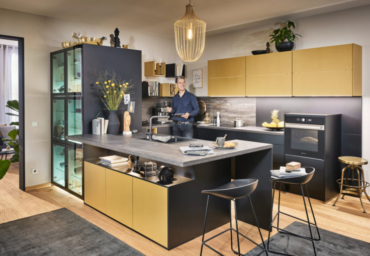 Cuisine Golden Black de Pino